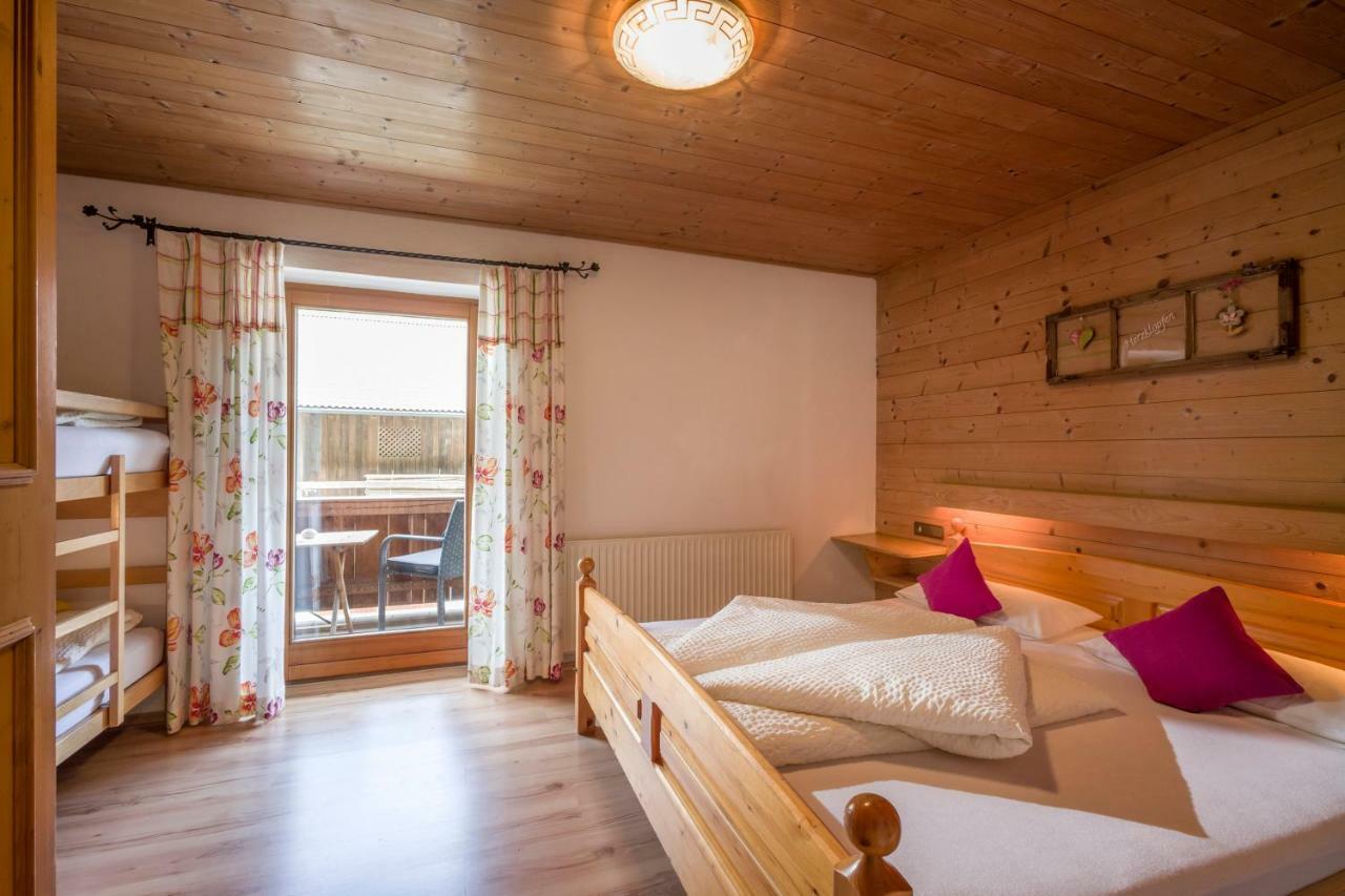 Farm stay Windhaghof Kramsach