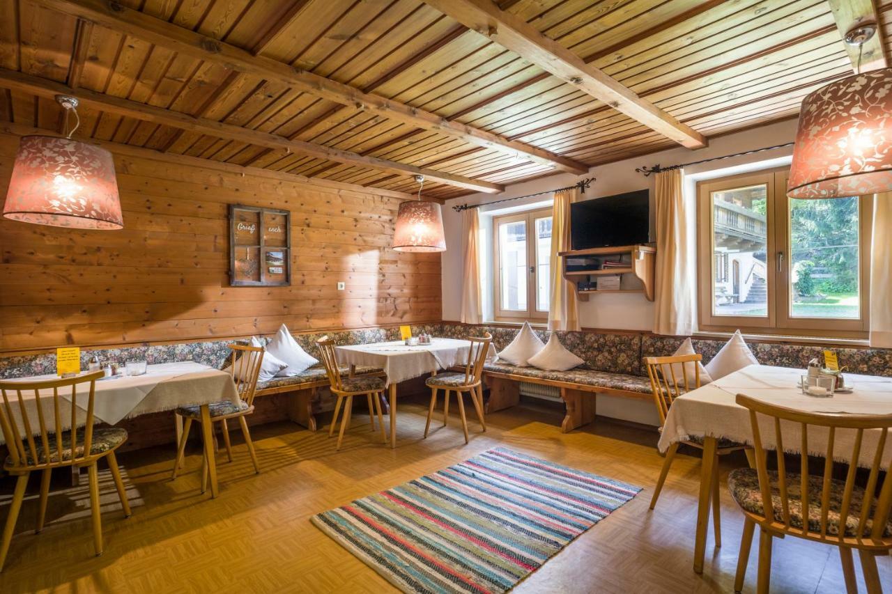 Windhaghof Farm stay *